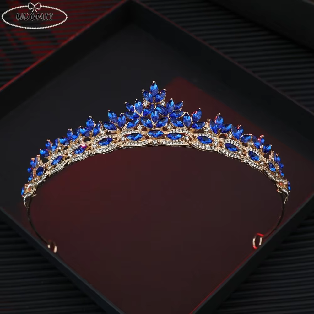 Couronne de cristal baroque étincelante