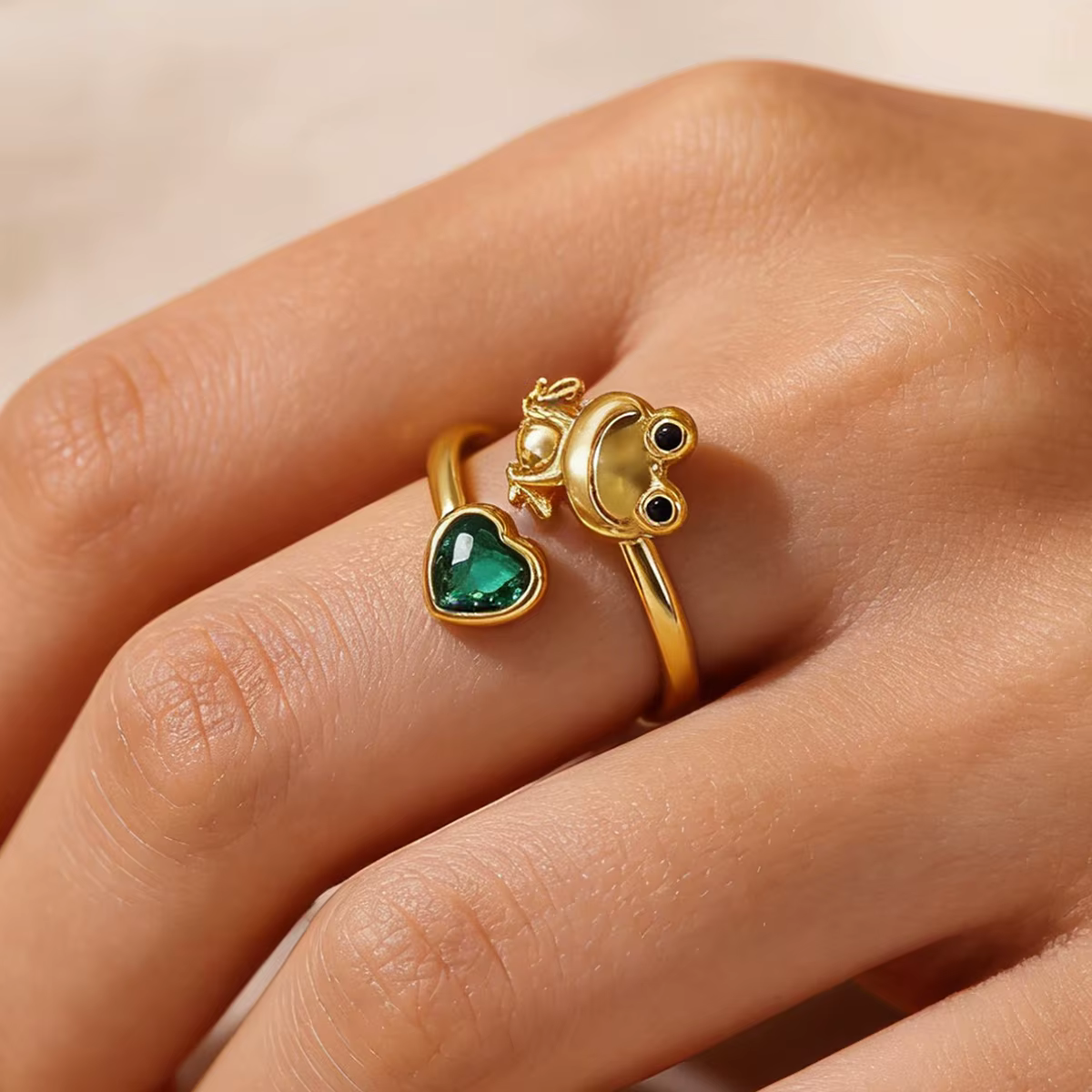 Bagues grenouille en zircon vert pour femmes