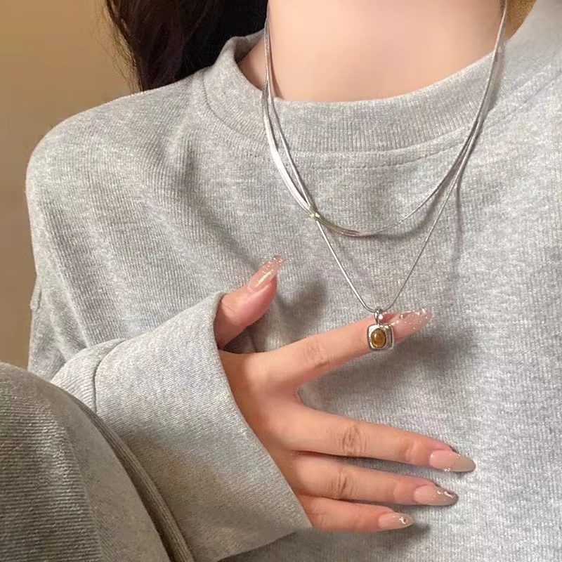 Collier en pierre d'oeil de tigre naturel pour hommes et femmes