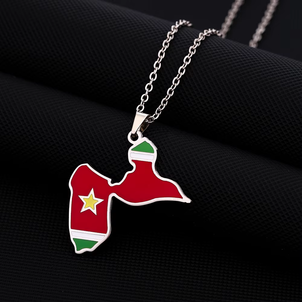 Émail Guadeloupe carte drapeau en acier inoxydable collier pendentif femmes Guadeloupean couleur or ethnique fête anniversaire bijoux cadeaux