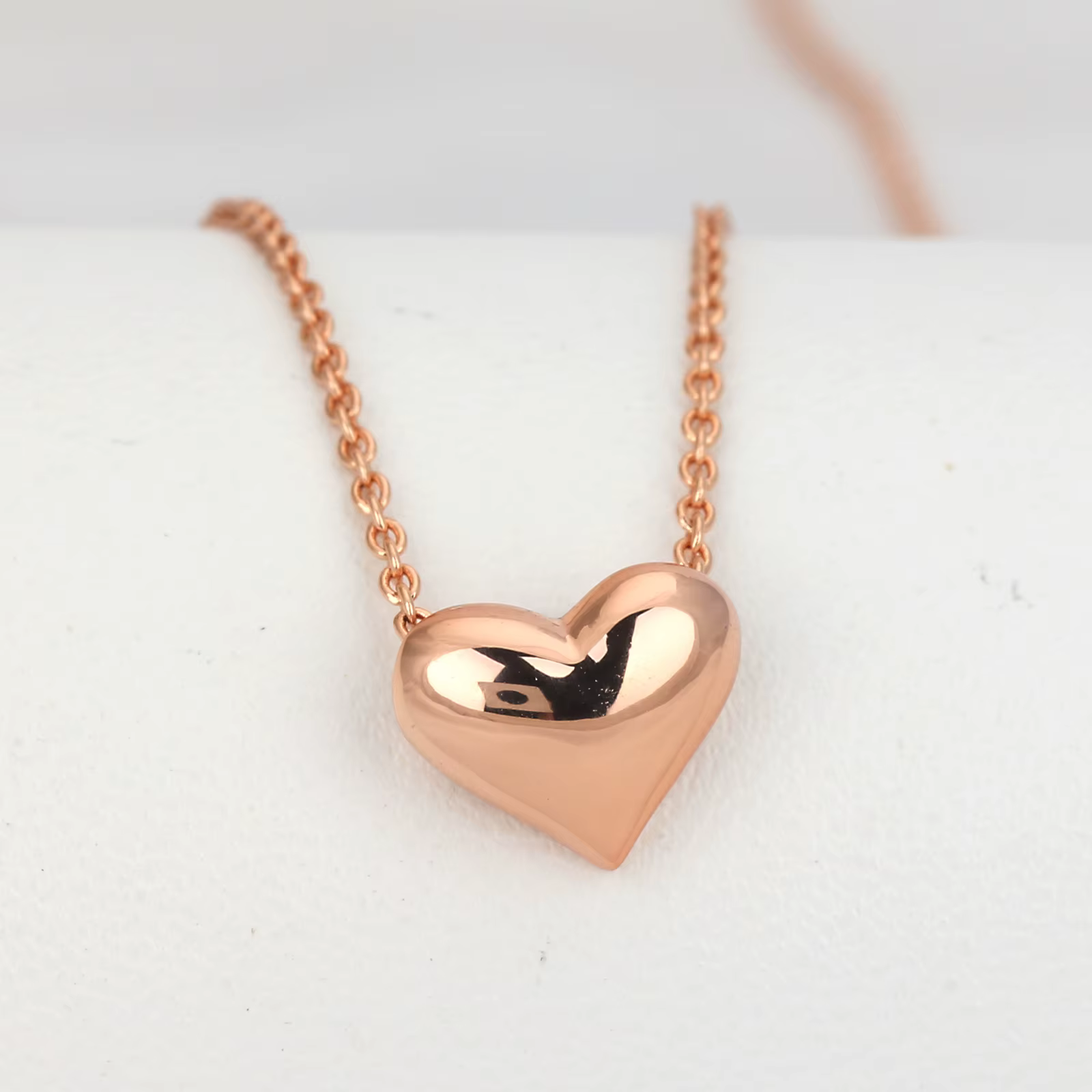 Collier pendentif Simple en forme de cœur pour femmes