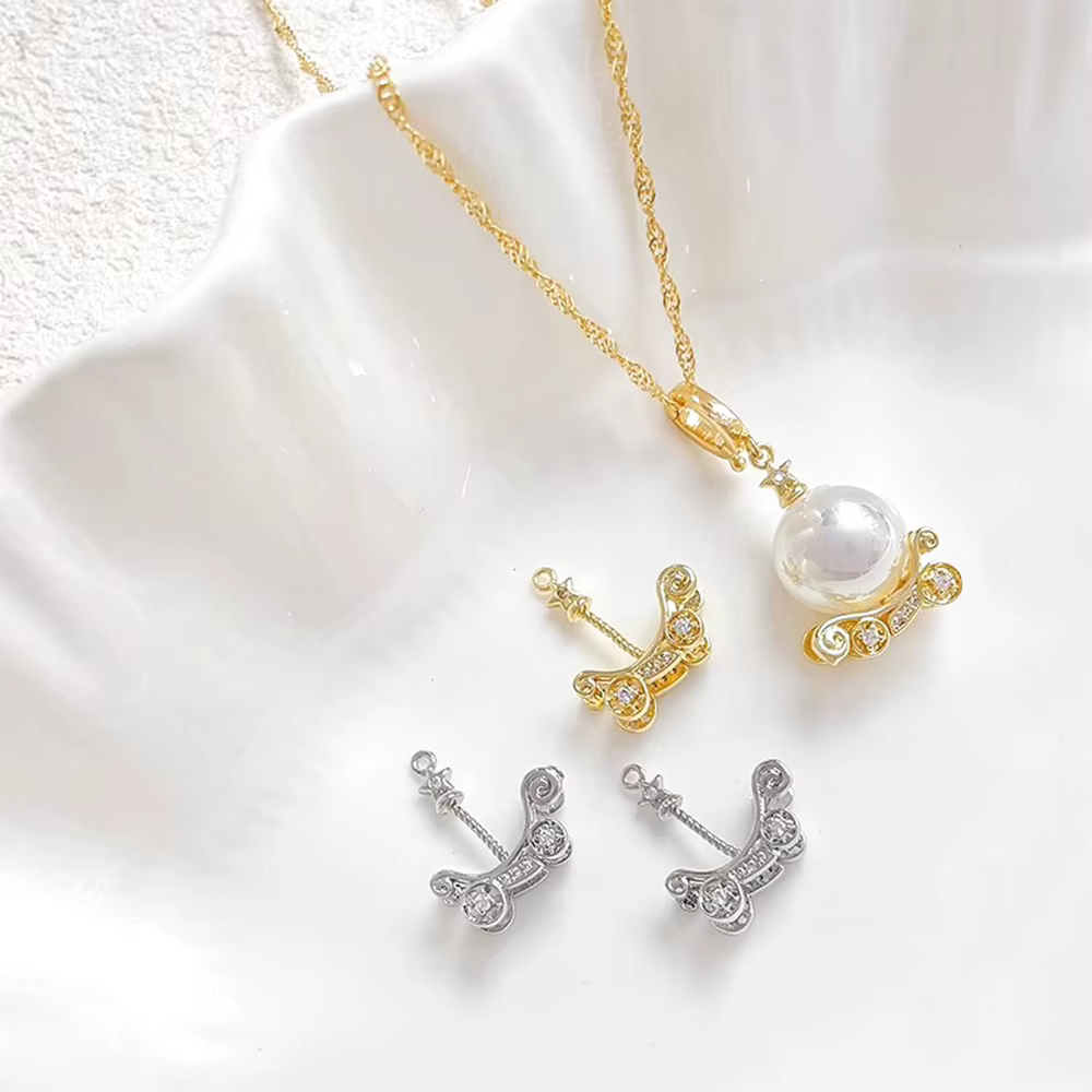 Pendentif de chariot incrusté de Zircon doré véritable plaqué en laiton