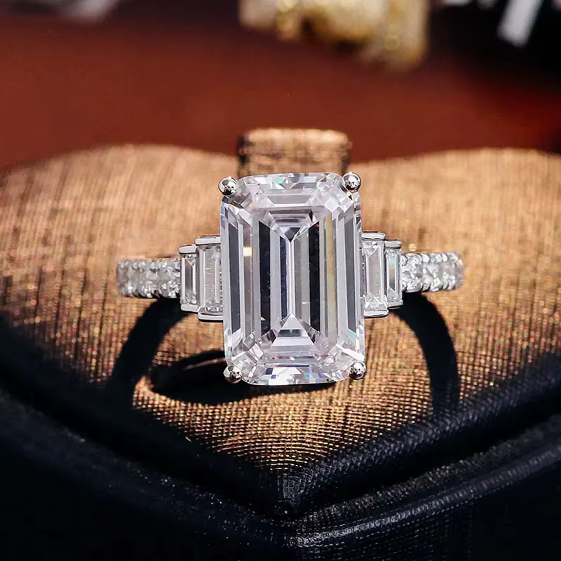 Huretailers-Alliances de mariage de luxe pour femmes