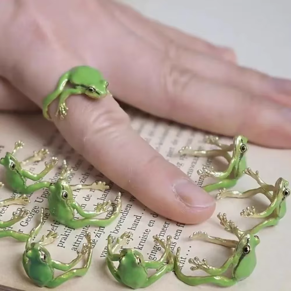 Mini bague grenouille arbre vert