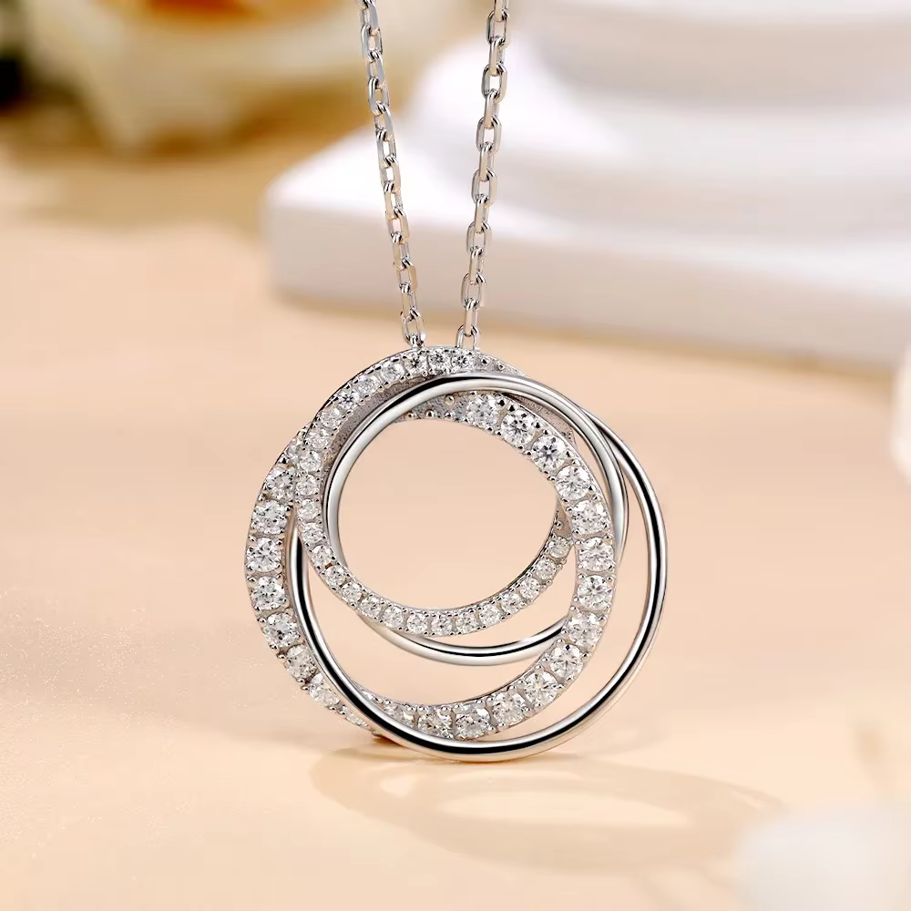 M-JAJA Moissanite pendentif collier pour femmes D VVS1 18K plaqué or blanc S925 argent multicouche cercle chaîne bijoux de luxe