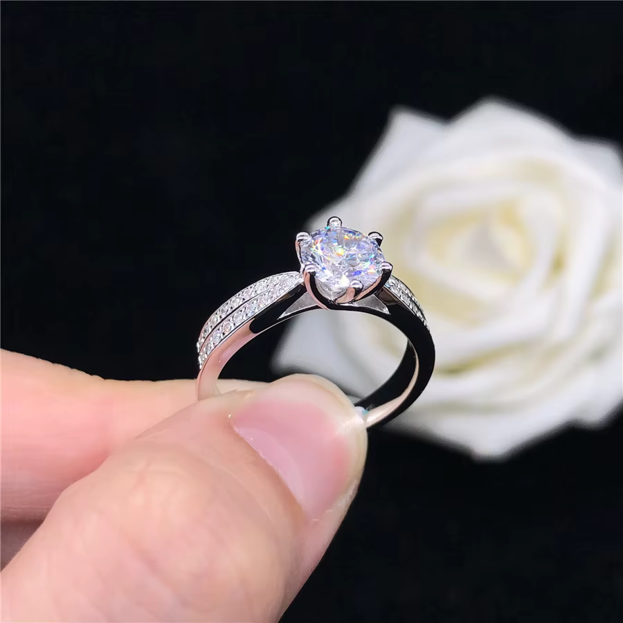 Bague de fiançailles en platine PT950