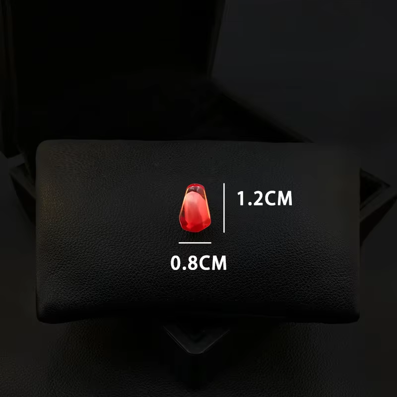 Broche grenade rouge scintillant