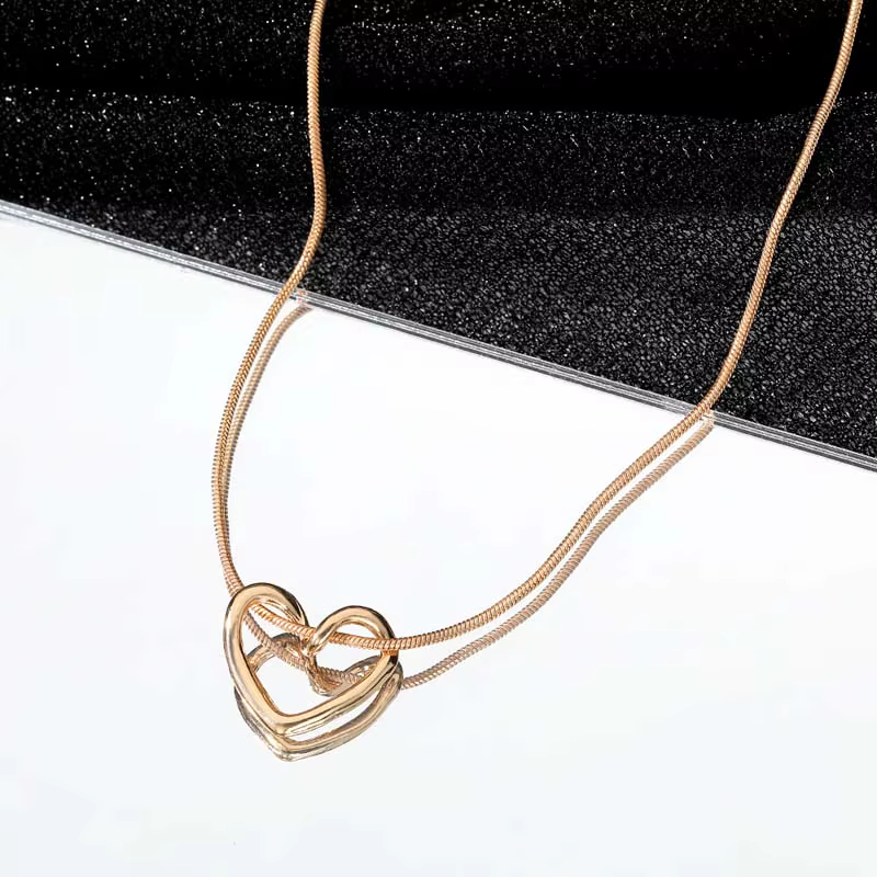 Collier en forme de cœur pour femmes