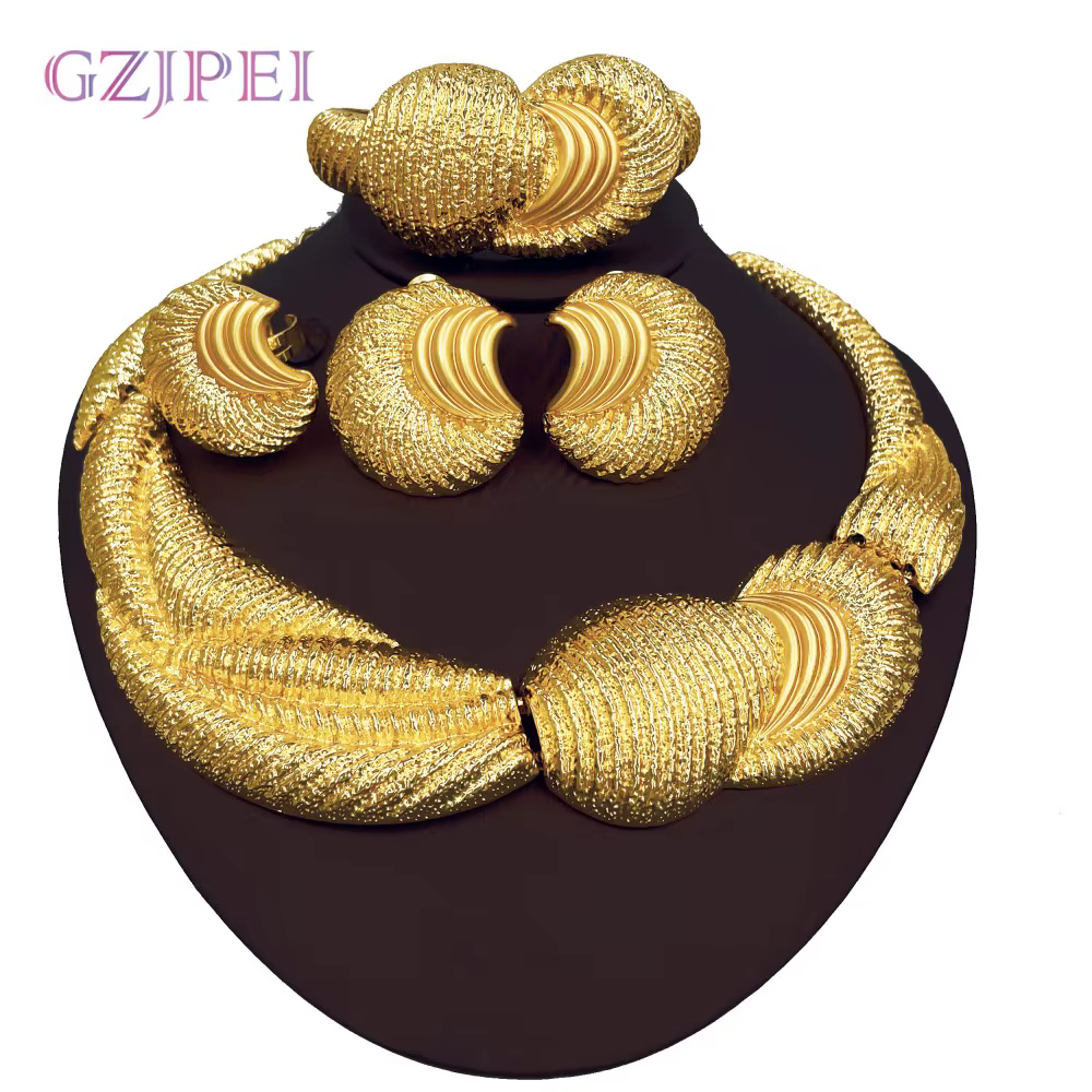 Grand ensemble de bijoux de luxe plaqué or 18 carats
