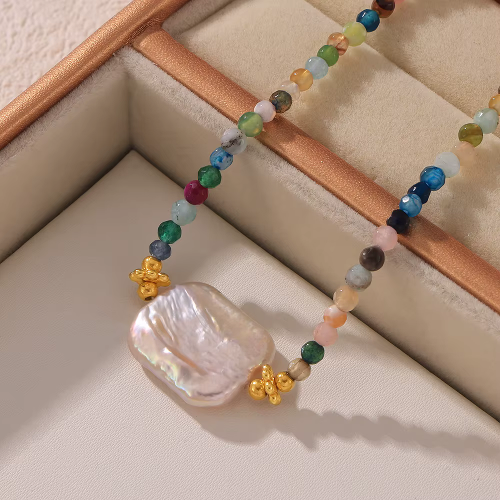 Collier de Charbon Naturel Baroque pour Femme
