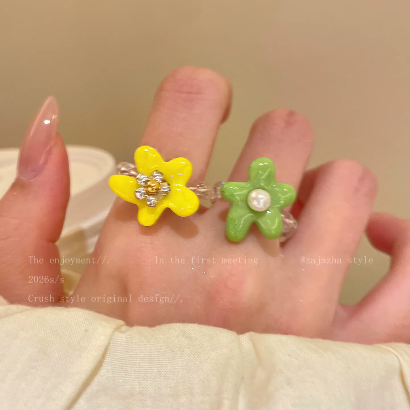 Bague perlée à fleurs colorées, bijoux pour les vacances d'été