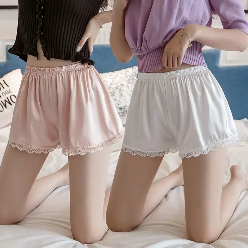 Pantalon court en dentelle pour femme