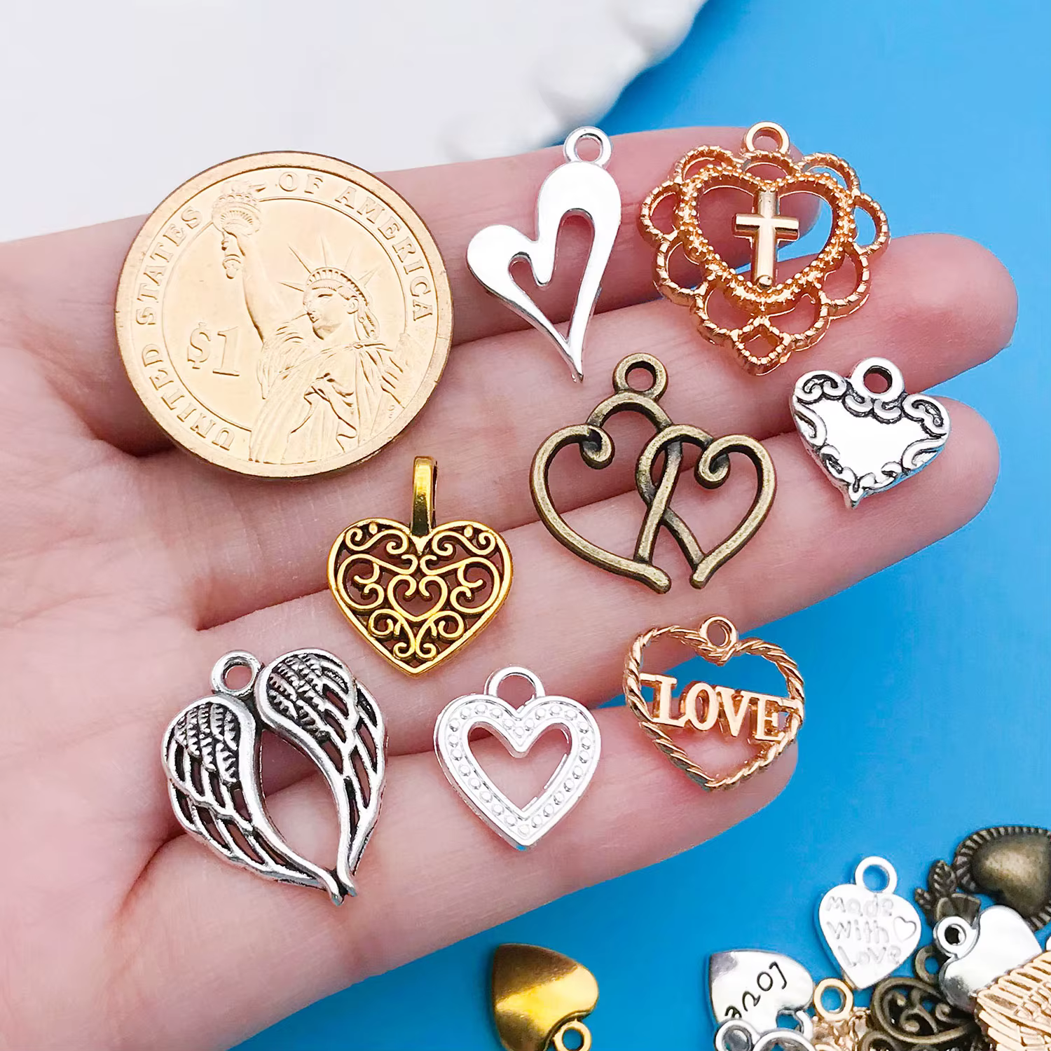 Lot de 20/100 pièces de cœurs mixtes en alliage de zinc