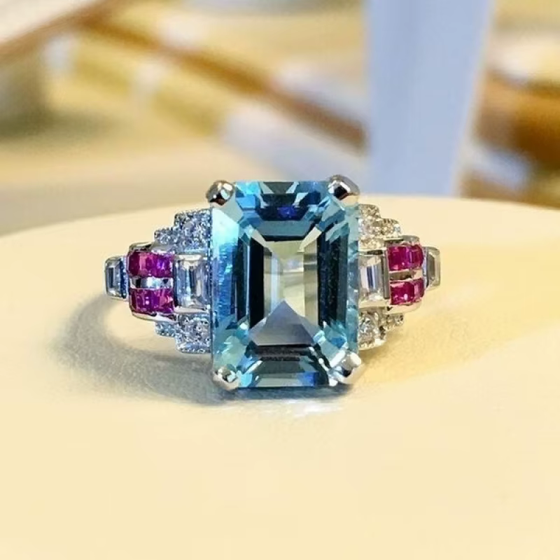 Nouvelle bague 2026 en topaze et aigue-marine - Sertie de spinels rouges - Un cadeau de la Saint-Valentin élégant et tendance pour les filles