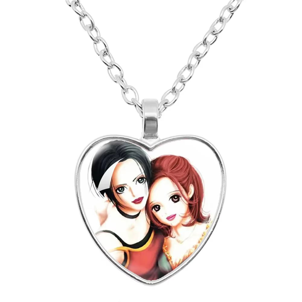 Collier en forme de cœur en verre