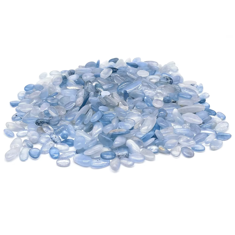 Aigue-marine bleue irrégulière naturelle