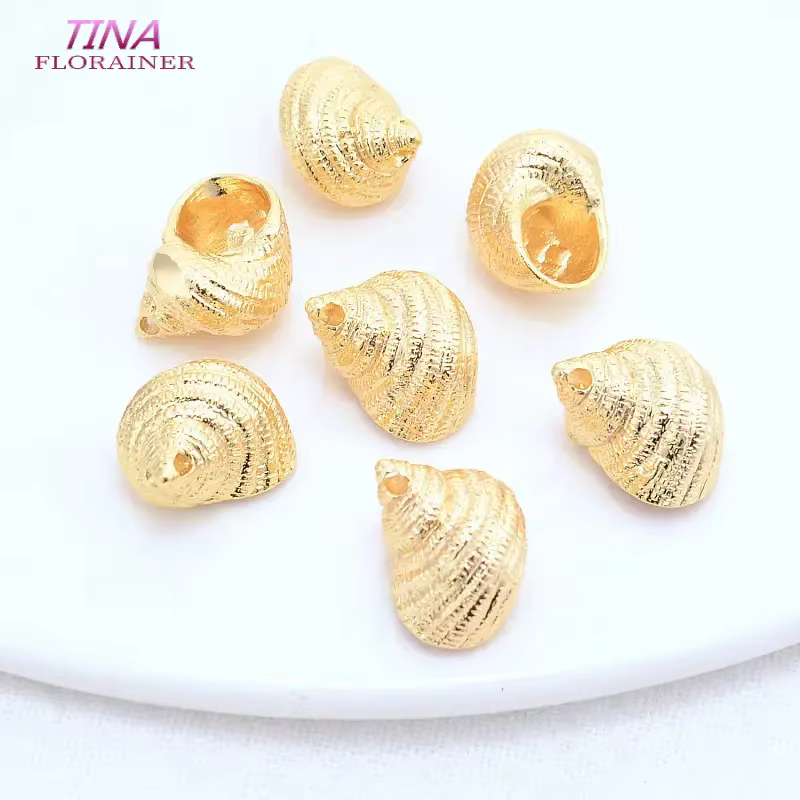 Breloques de Conque en Laiton de 12x13mm et 14K