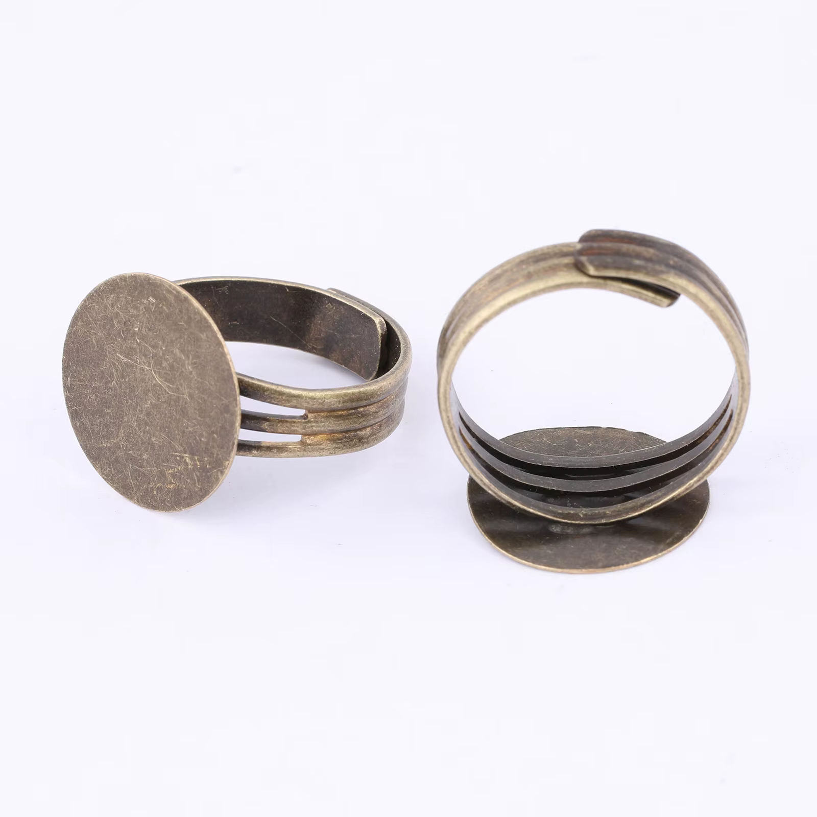 10 pièces Antique Bronze réglable anneau lunette vierges 14mm cercle Pad doigt Base paramètres pour fournitures de fabrication de bijoux