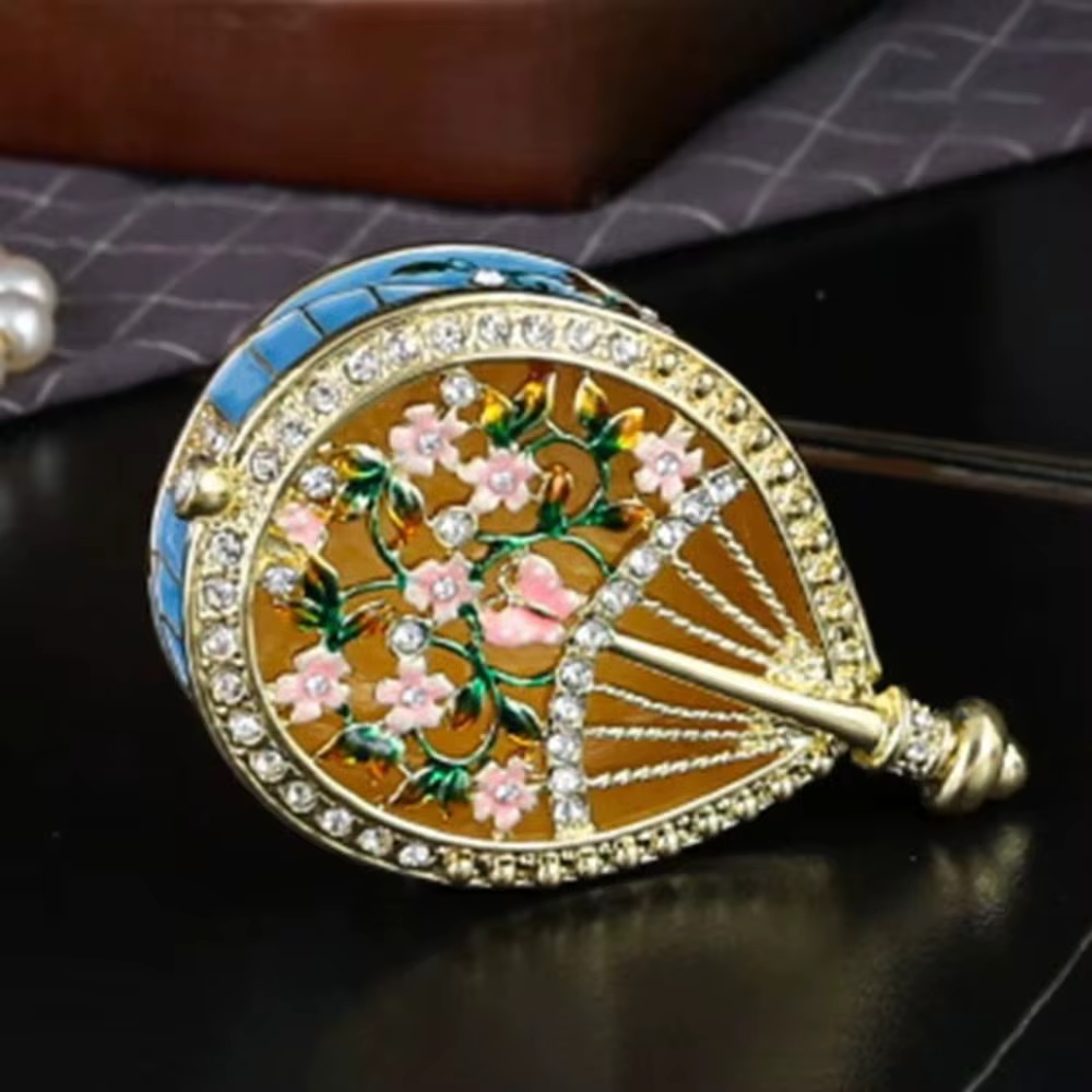 Boîte à bijoux en émail peinte à la main