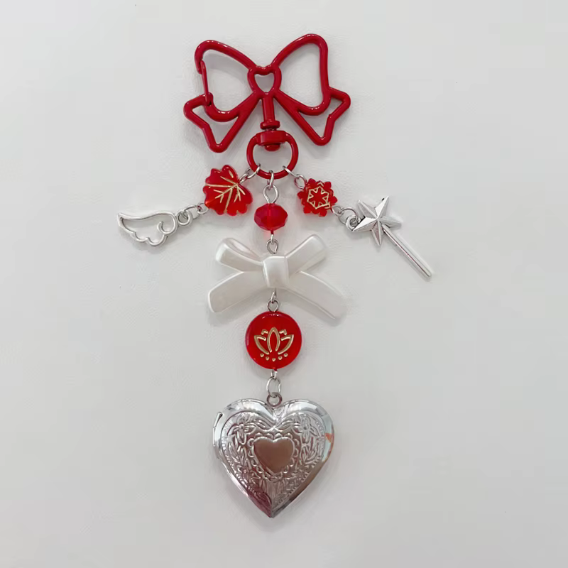 porte-clés à nœud médaillon inspiré de la coquette y2k