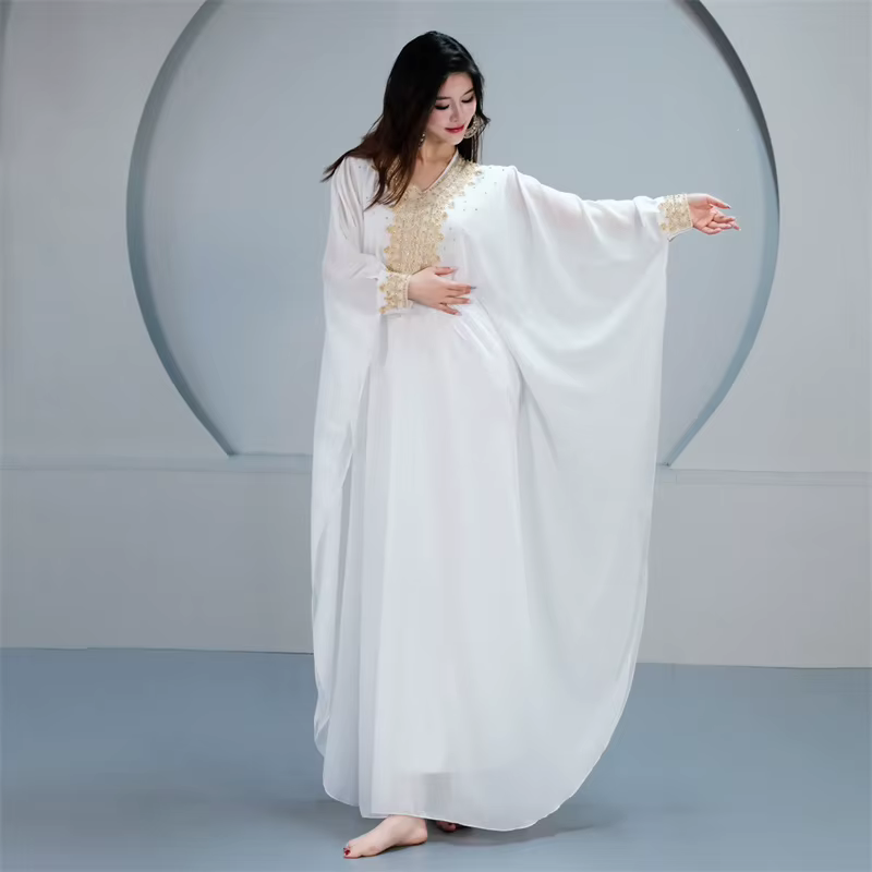 Robe brodée irak pour spectacle de danse du ventre