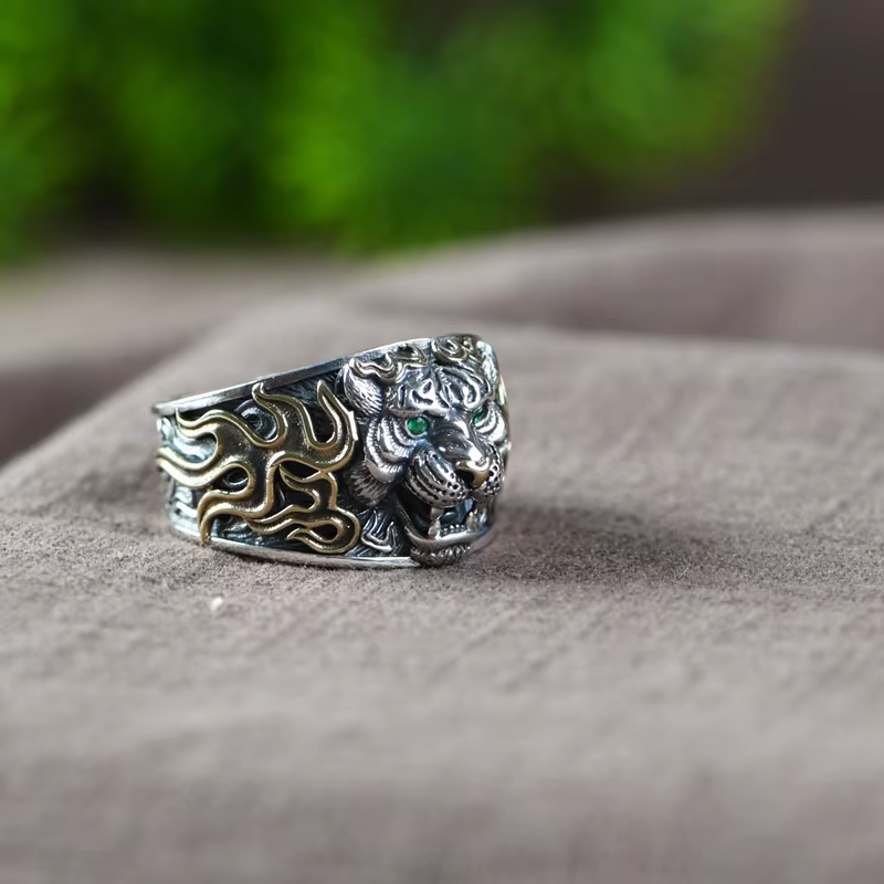 Nouvelle mode or argent Collision tigre anneau mâle doigt accessoires dominateur