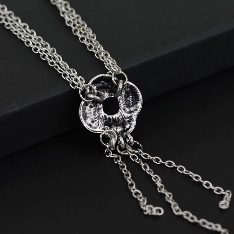 Collier Vintage Plaqué Argent avec Noeud d'Amour pour Femme
