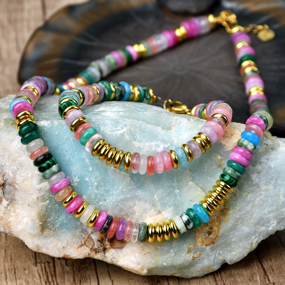 Yumfeel 2 pièces collier Bracelet ensemble bohême coloré pierre naturelle perlée à la main femmes bijoux cadeau vacances d'été Surf décor
