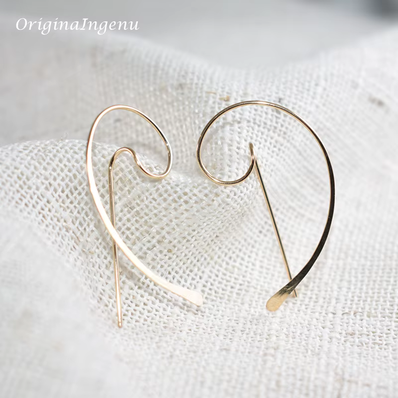 Boucles d'oreilles piercing minimalistes pour femmes