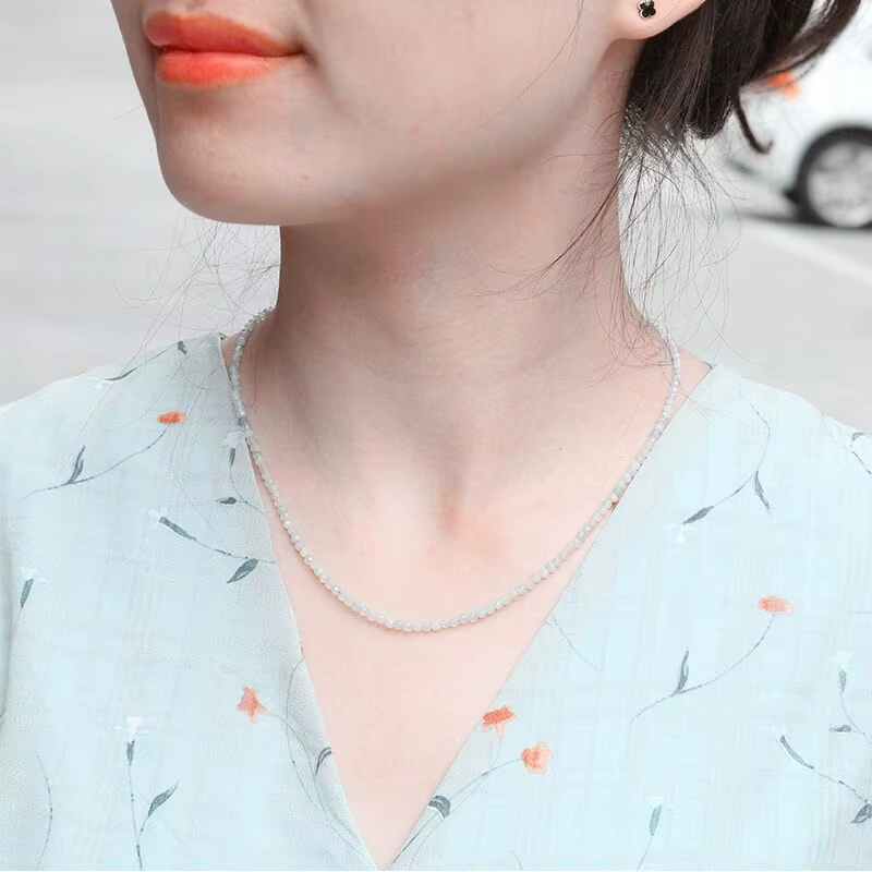 Collier perlé en pierre naturelle