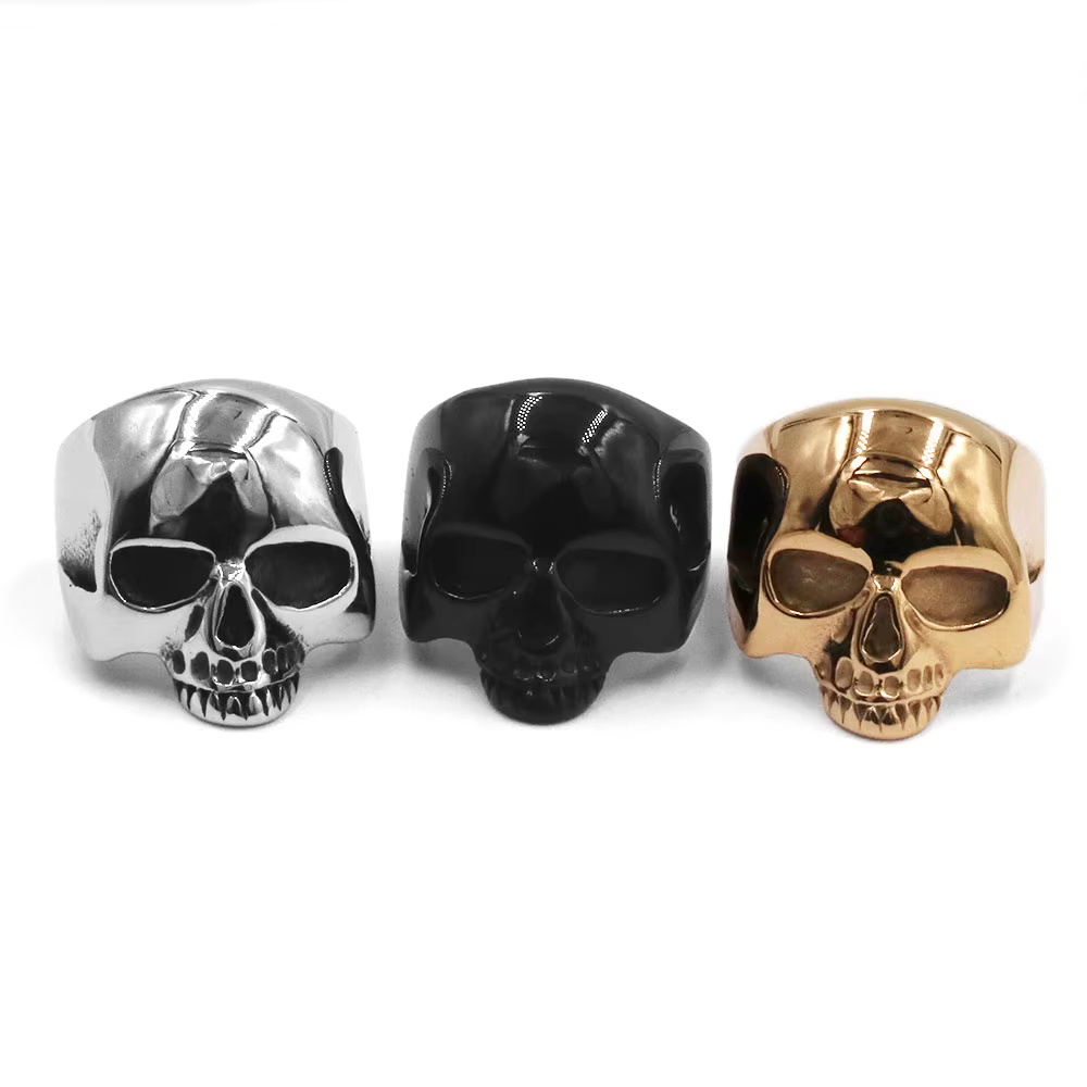 Bague de motard classique en forme de crâne