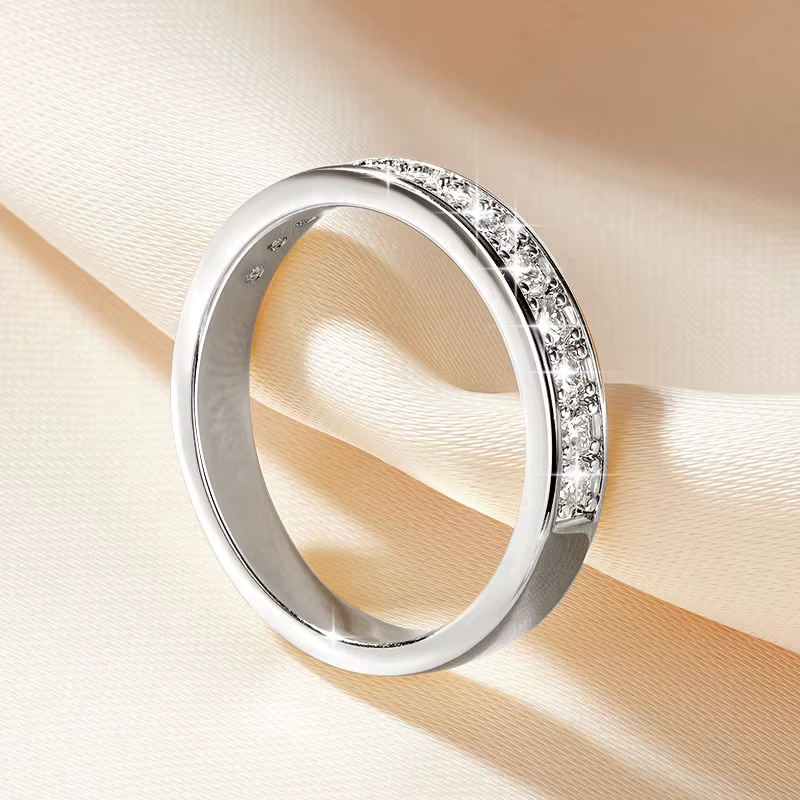 Bague demi-éternité IOGOU en or 14K plaqué or