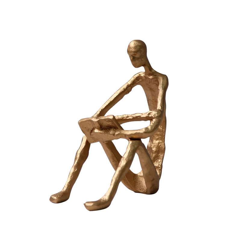 Sculptures de personnages acrobates créatifs