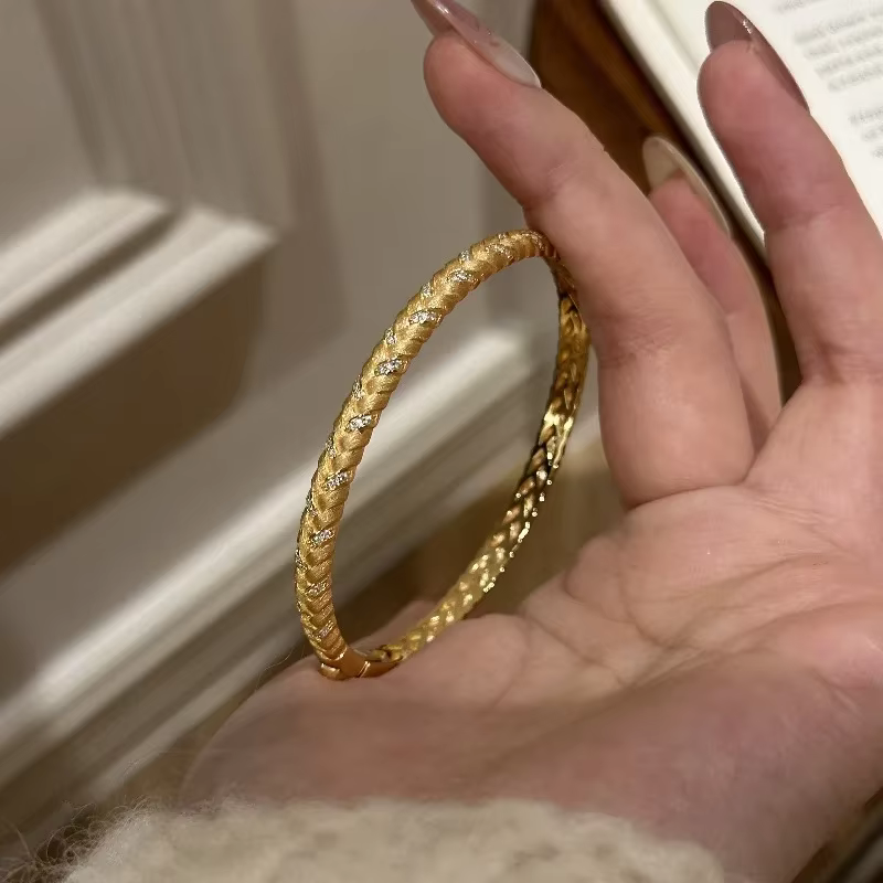 Bracelet tissé brossé de style doux vintage pour femmes