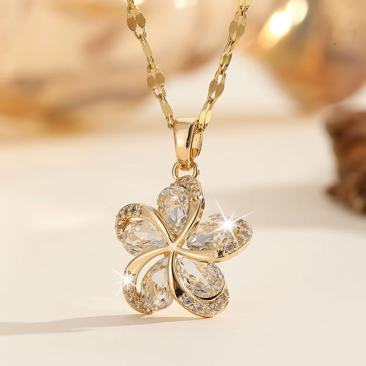 DIEYURO 316L acier inoxydable vert Zircon fleurs pendentif collier pour femmes nouveau luxe filles chanceux chaîne anniversaire bijoux cadeaux