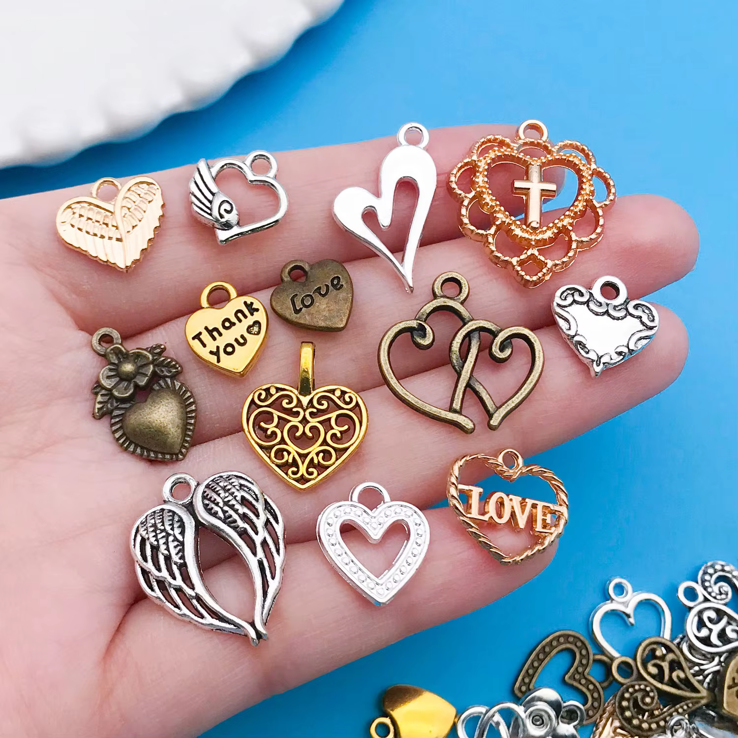 Lot de 20/100 pièces de cœurs mixtes en alliage de zinc