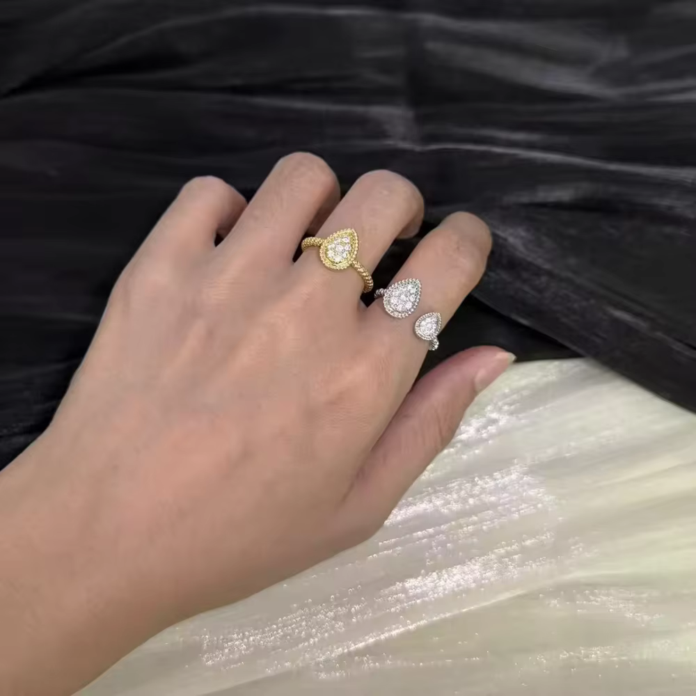 Bague ouverte en or 18 carats plaqué or avec diamant en forme de goutte d'eau