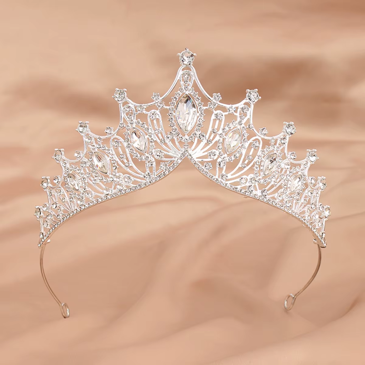 Couronnes de reine pour femmes