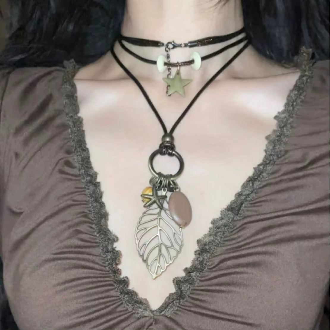 Collier Long en forme de feuille pour femmes