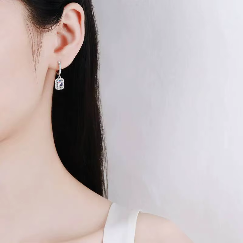 Boucles d'oreilles JoiasHome en moissanite taille émeraude 1 carat