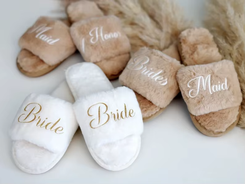 Pantoufles moelleuses personnalisées pour demoiselles d'honneur
