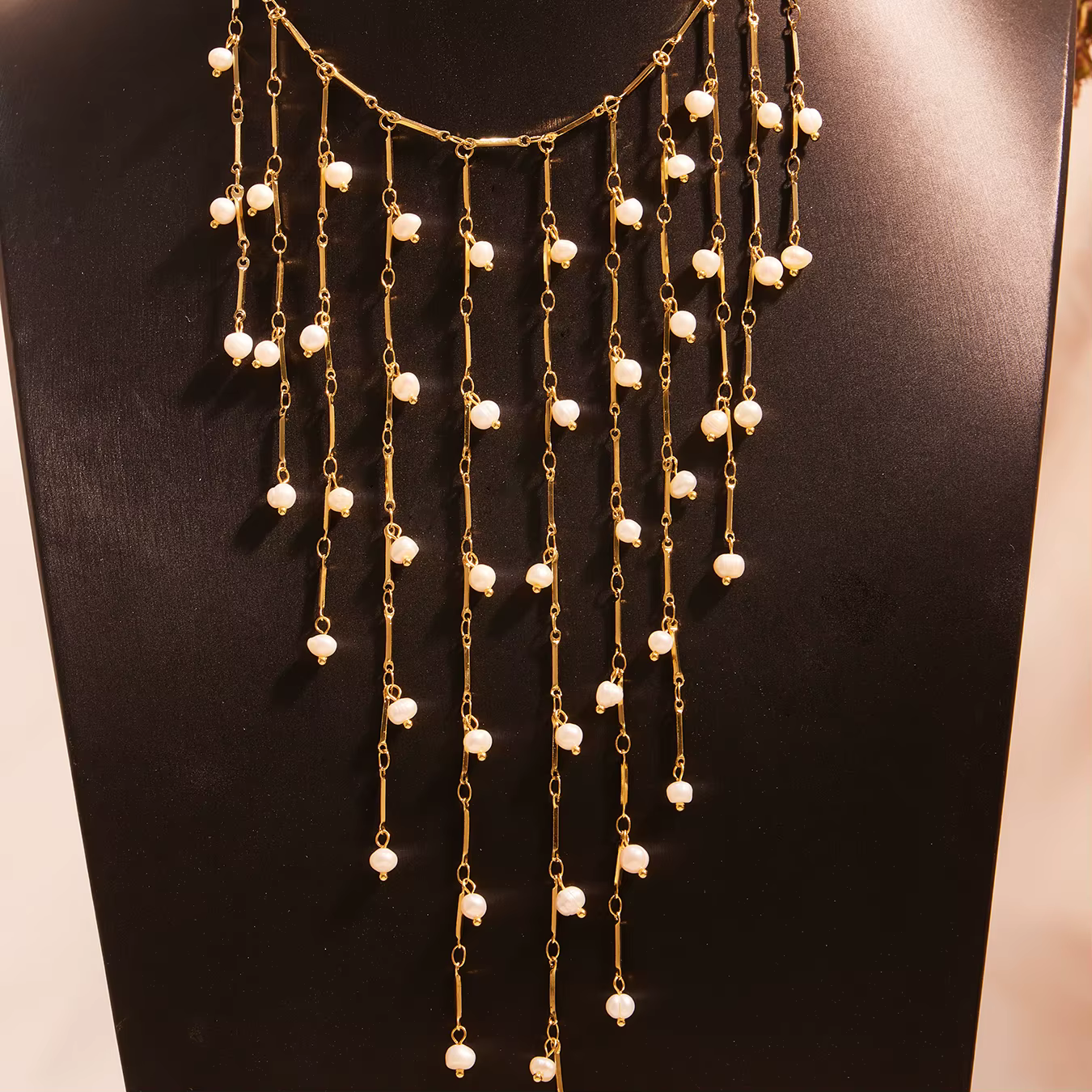 Collier de perles d'eau douce naturelles en argent doré pour femmes