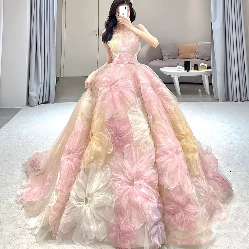 Robe de mariée estampée sans bretelles