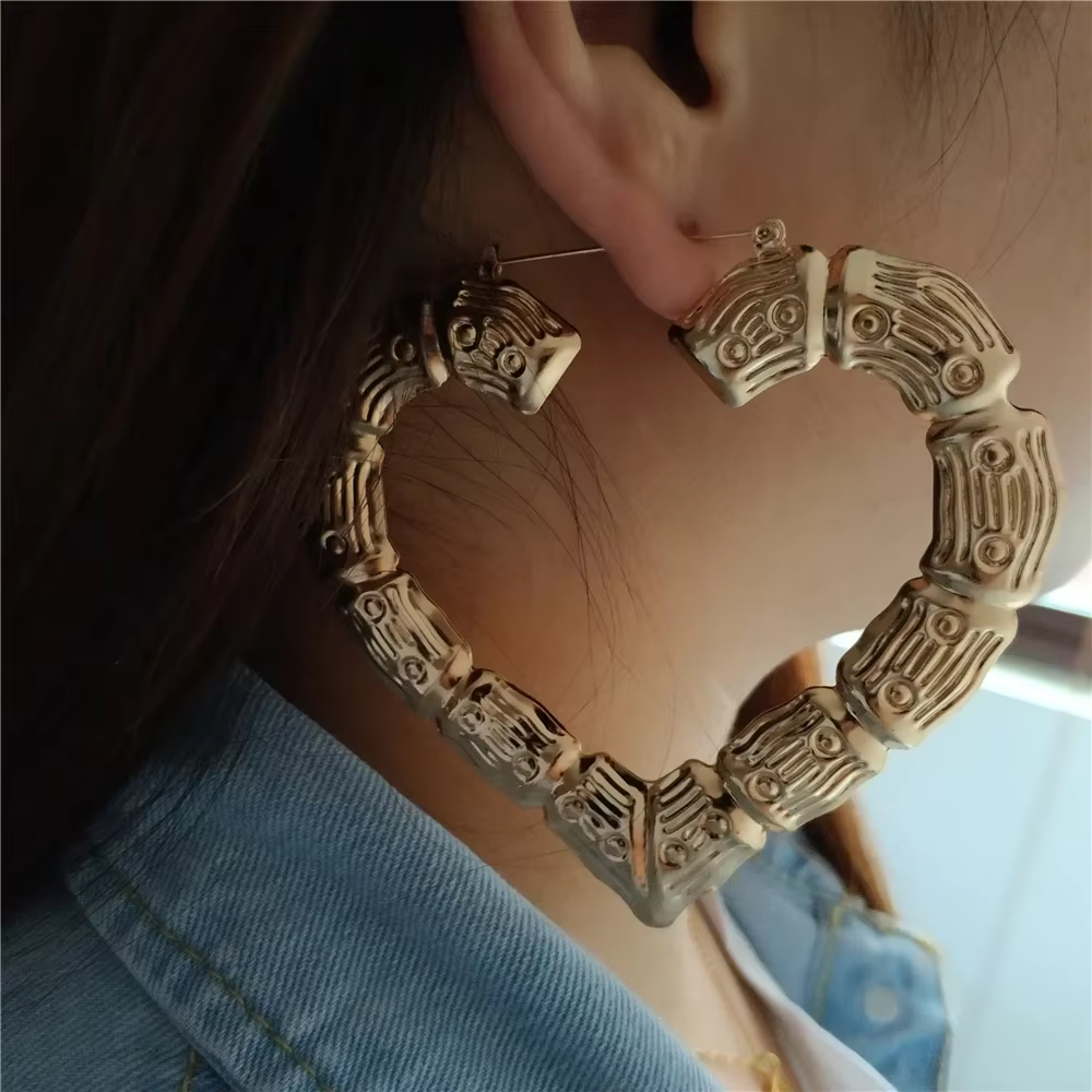 Grandes Boucles d'Oreilles en Forme de Cœur en Bambou