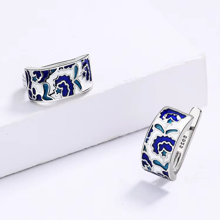 925 argent classique créatif à la main bleu émail boucles d'oreilles pour dames fleur forme