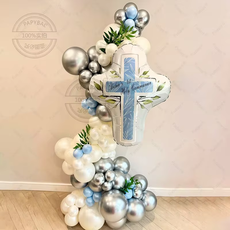 Bleu rose bébé baptême ballon croix bain feuille