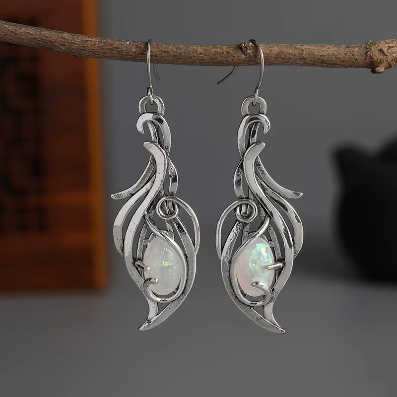 Boucles d'oreilles pendantes en opale bohème - Bijoux élégants plaqués argent pour les fêtes et les occasions spéciales E1238-1