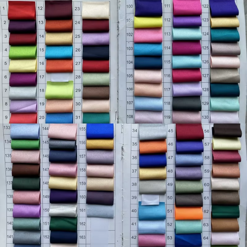 Robe de fille manches bouffantes col roulé