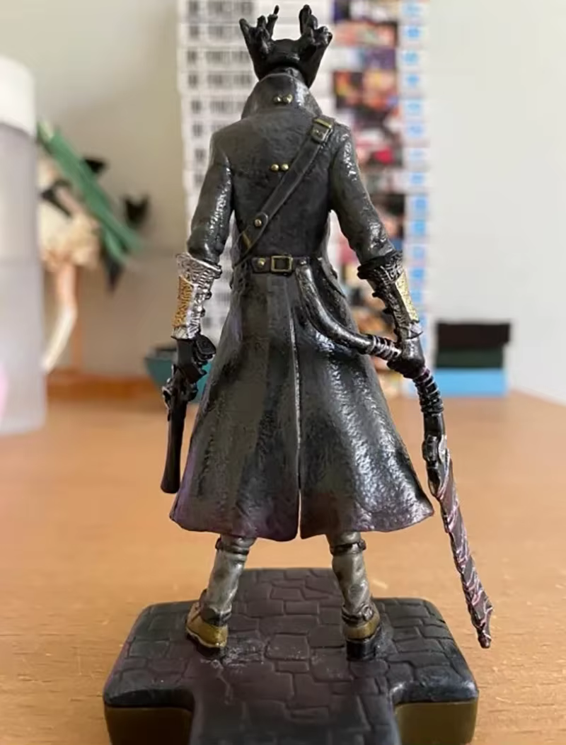 Le chasseur Bloodborne Figure Anime les vieux chasseurs sang