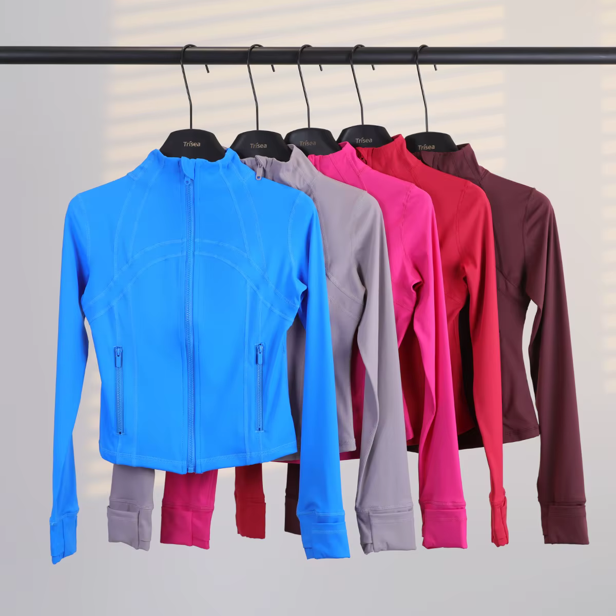 Veste courte à col montant pour femmes